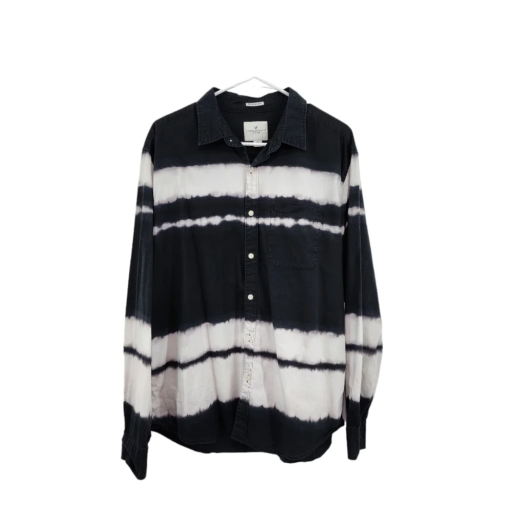 American Eagle Men's Seriously Soft Tie Dye Button Down Long Sleeve Shirt - L